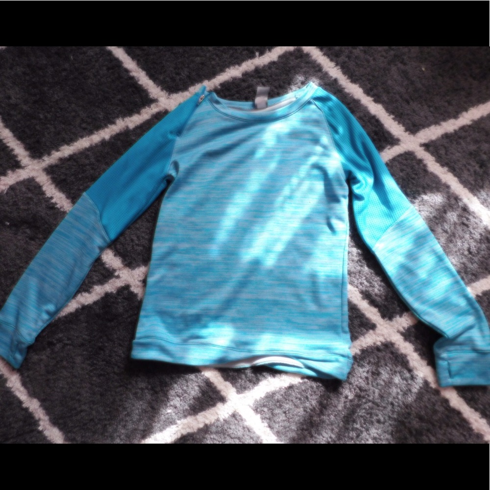 Active wear sweatshirt long sleeves